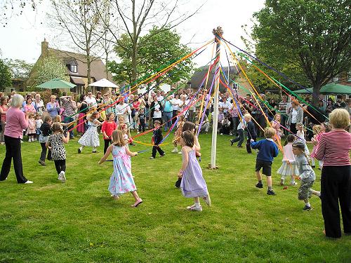 Dancing around the Maypole - 5 May 2008